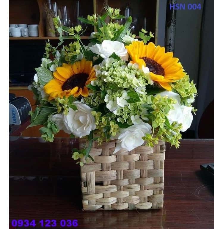 Hoa tươi Nguyệt Hỷ