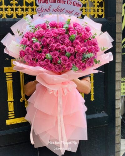 Bo Hoa Hong Tim Sieu To Khong Lo