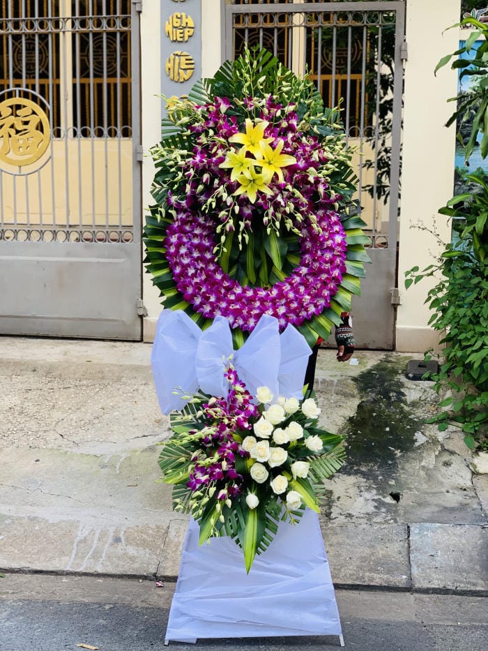 Hoa Tang Mau Tim 2323.jpg